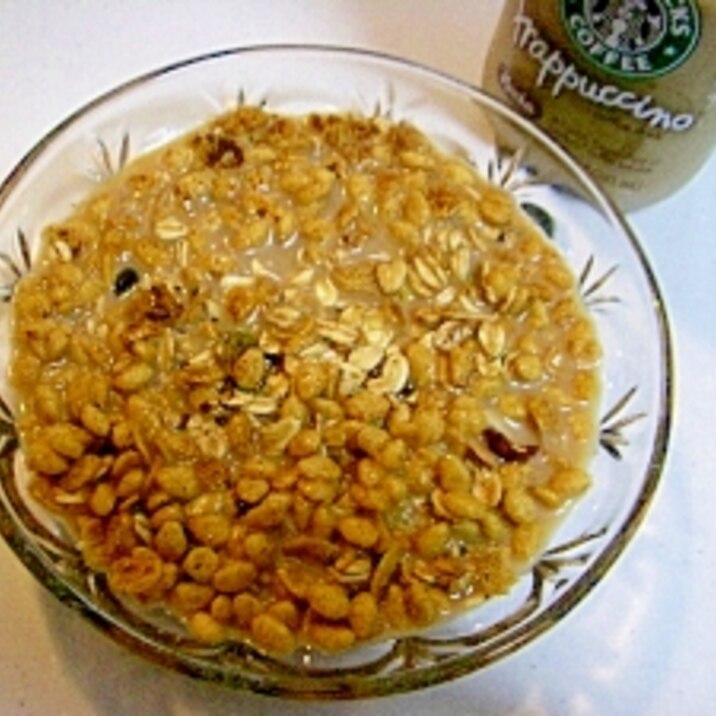 ほろ苦 い Wコーヒーで大人味のグラノーラ レシピ 作り方 By ぷ みぃまま 楽天レシピ
